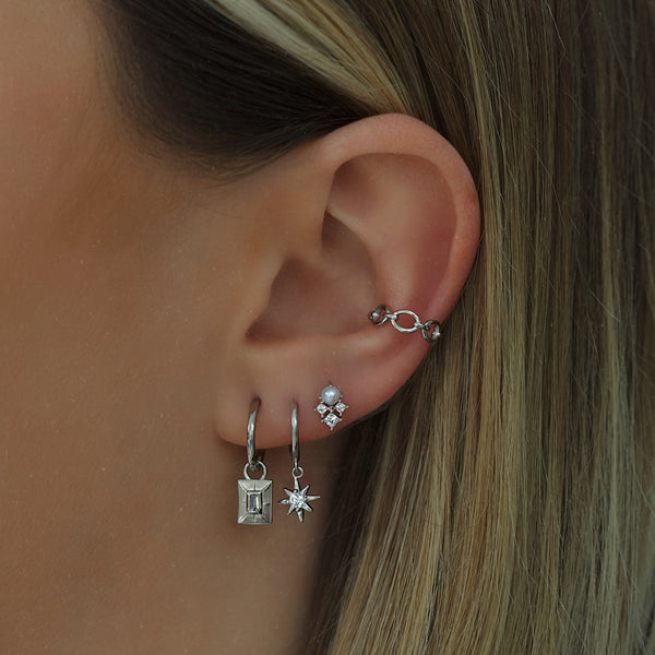 Penelope Pearl Stud Earrings - Silver