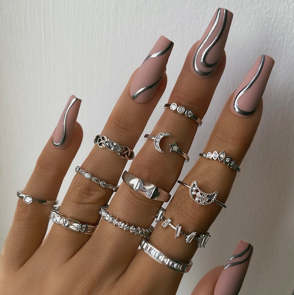 Delicate Midi Ring